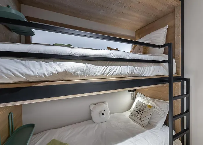 Neuf A Avec Piscine Et Espace Detente - Fr-1-569-25